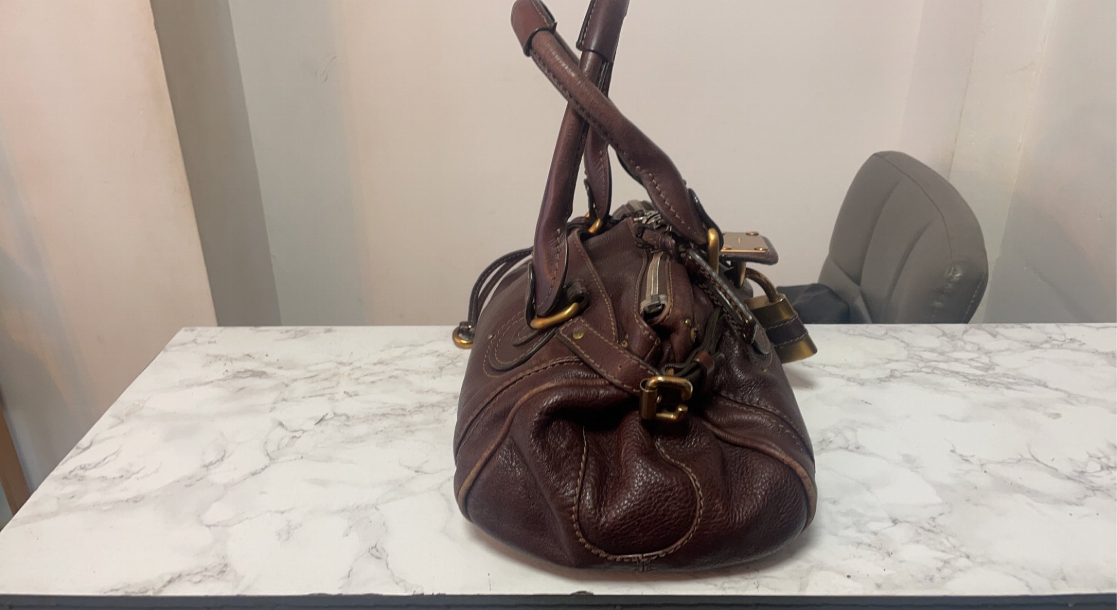 Chole paddington in chocolate medium size | PURSHA